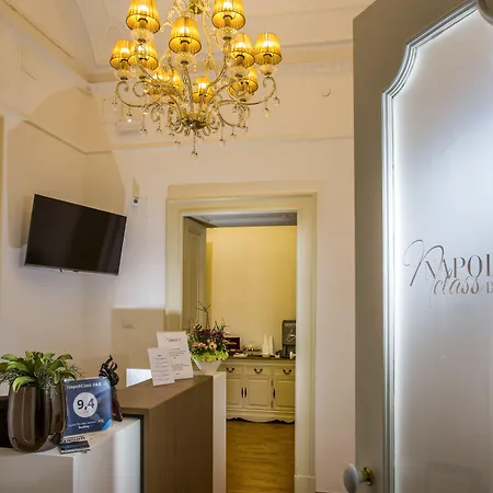 Class Bed and Breakfast Νάπολη