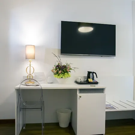 Bed & Breakfast Class