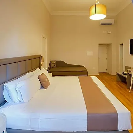 Class Bed & Breakfast