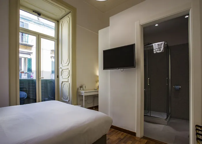 לינה וארוחת בוקר Class נאפולי