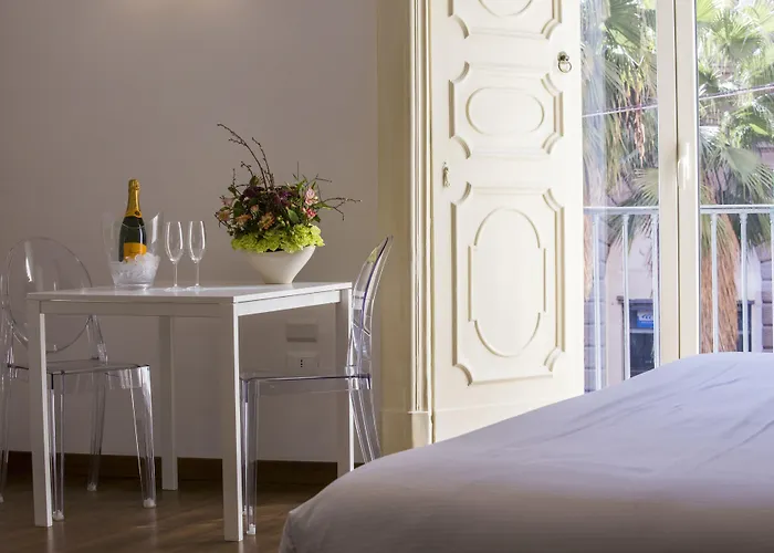 Class 4* נאפולי