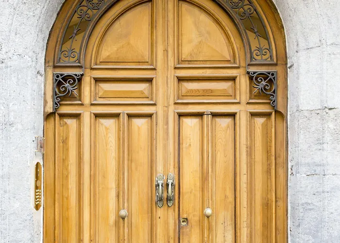 Class לינה וארוחת בוקר