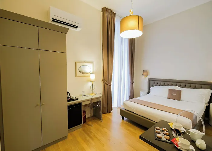 לינה וארוחת בוקר Class