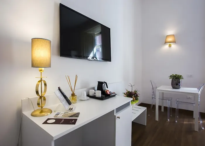 Class לינה וארוחת בוקר נאפולי