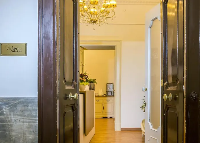 לינה וארוחת בוקר Class